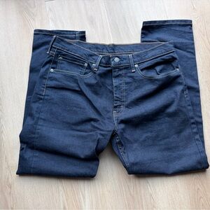 Men's Dark Blue Jeans